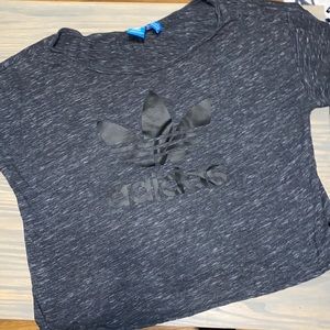 Adidas top